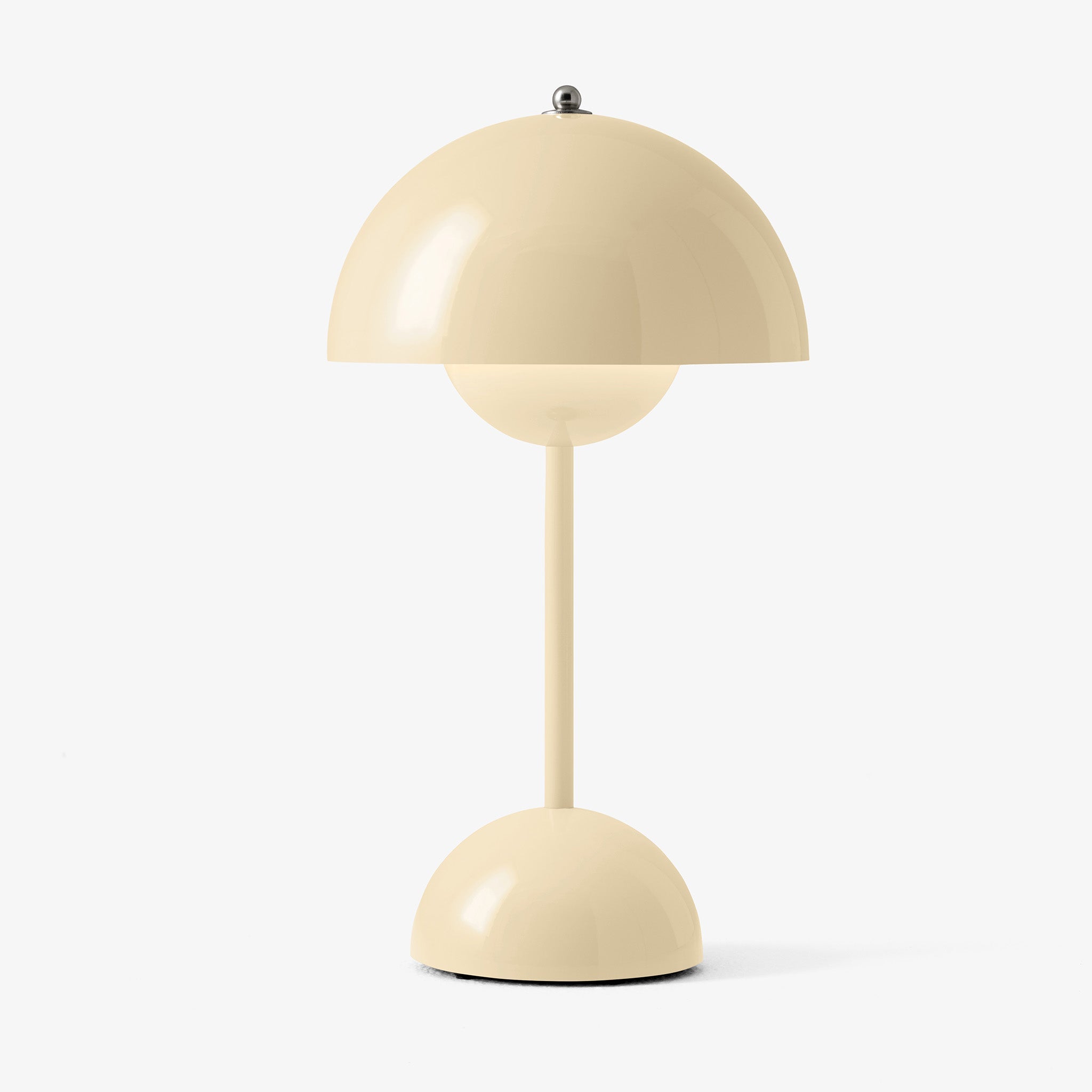 Aura Portable Lamp