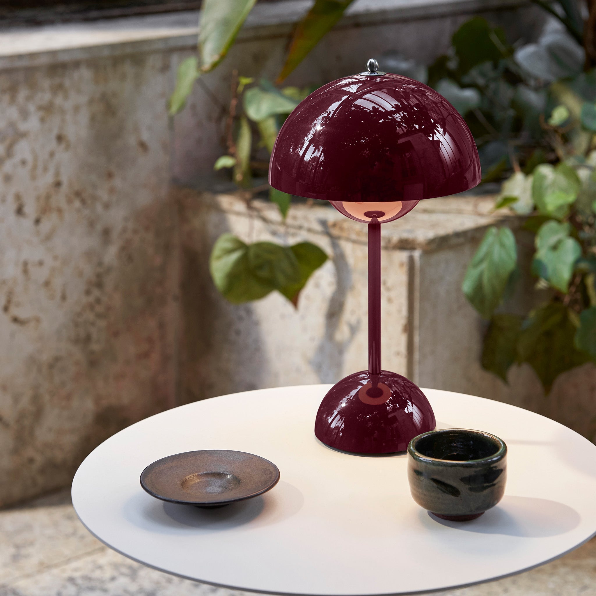 Aura Portable Lamp