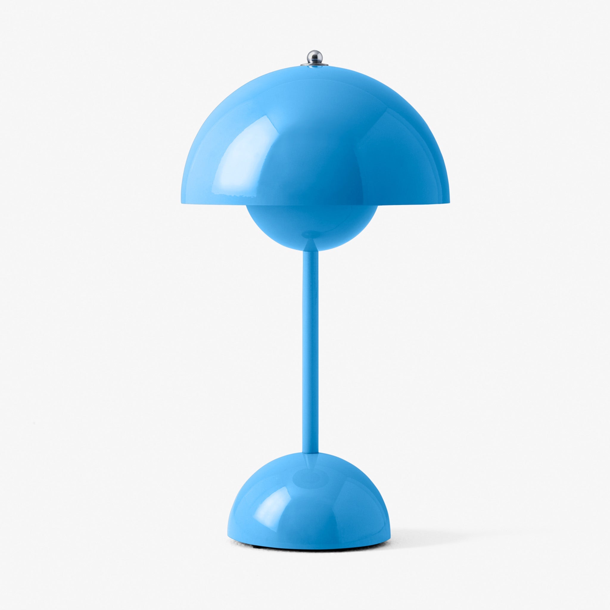 Aura Portable Lamp