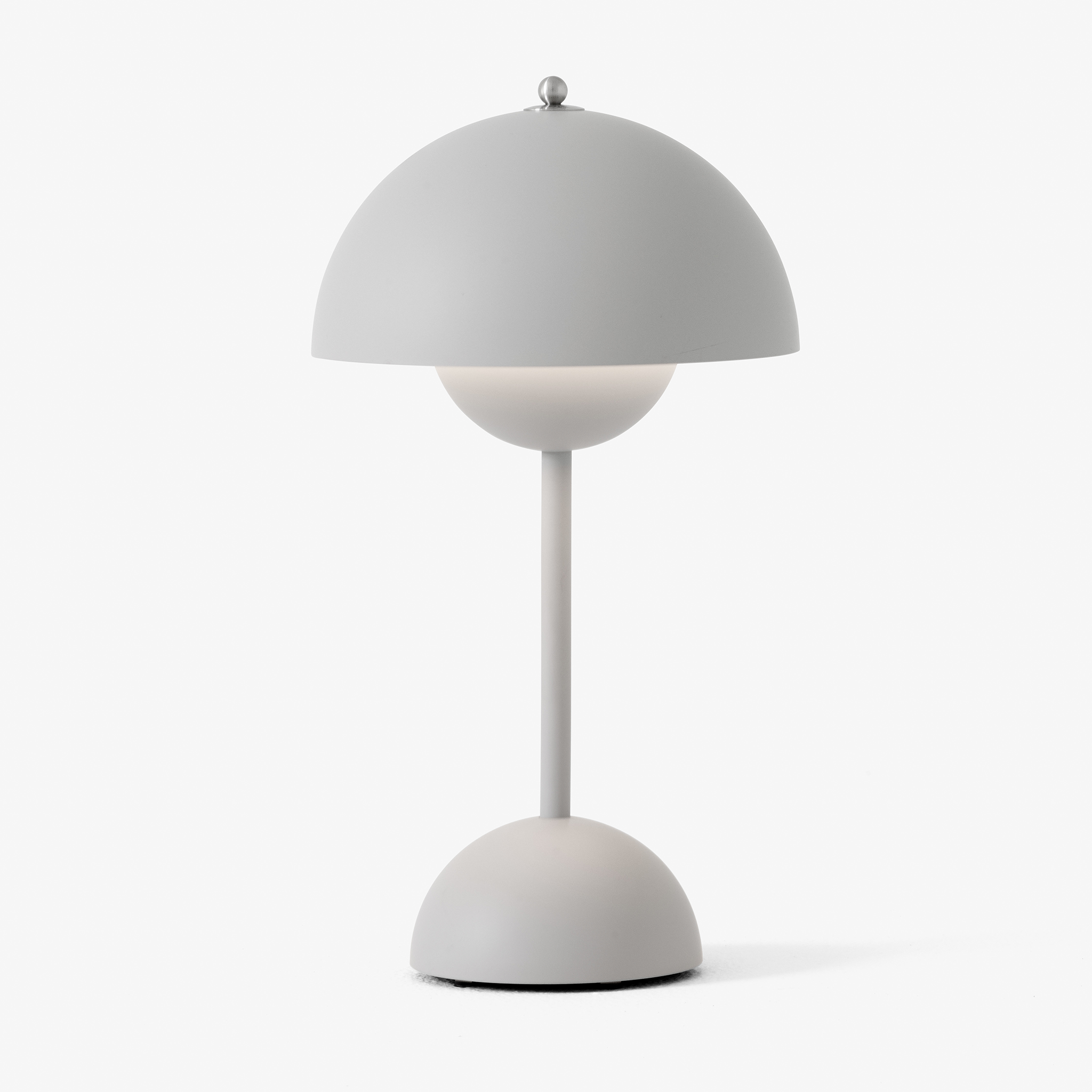Aura Portable Lamp