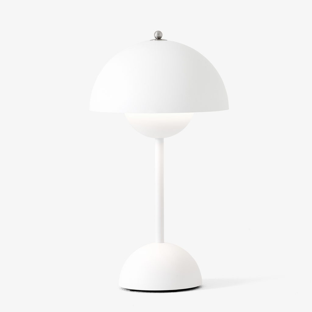 Aura Portable Lamp