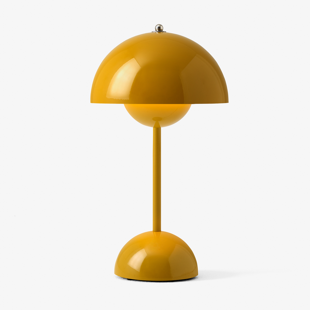 Aura Portable Lamp