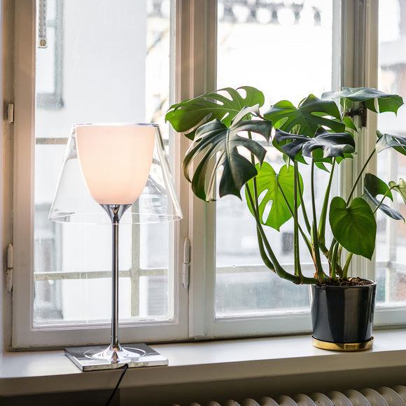 Form Table Lamp