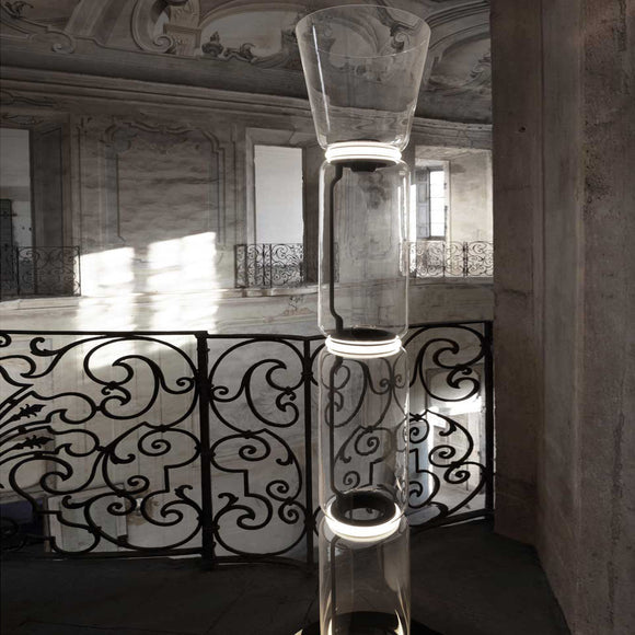 Vector Floor Lamp